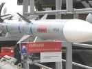 AIM-120空空导弹